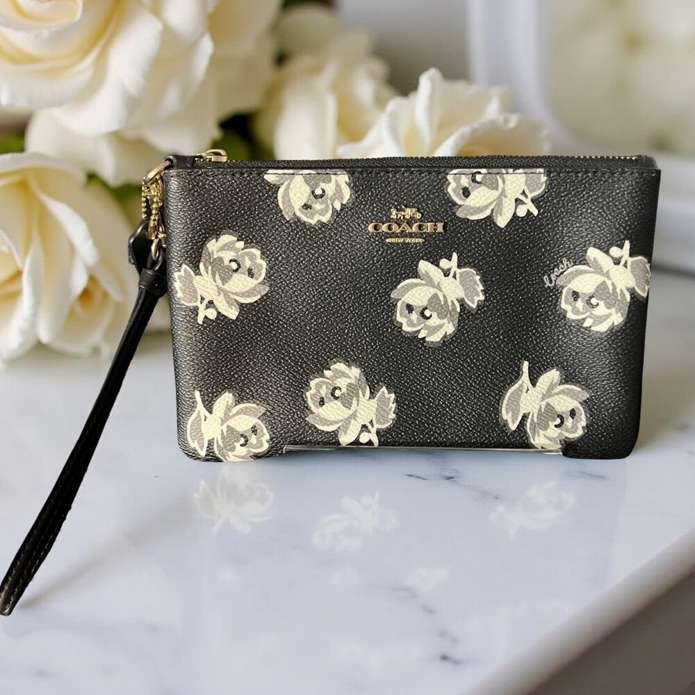 COACH Corner Zip Wristlet Floral Print Black & White with Leather Tag Charm